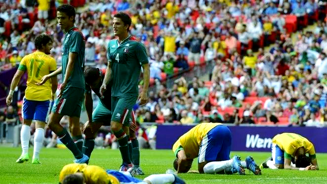 墨西哥队勇夺国际足球赛胜利