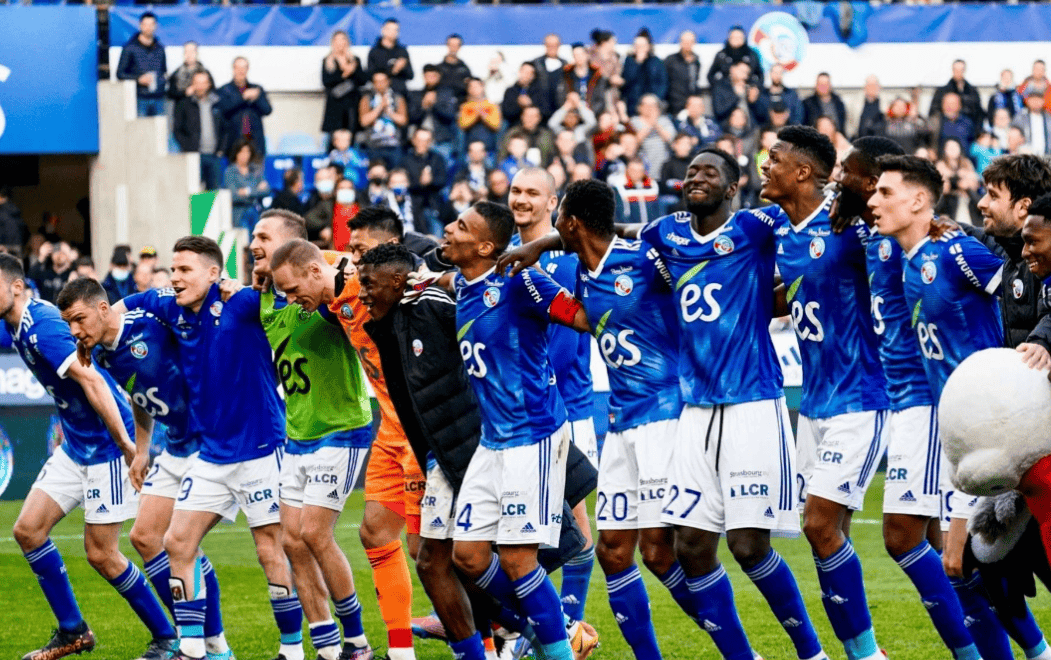 关于雷恩球员因伤提前下场，影响球队战术布局的信息