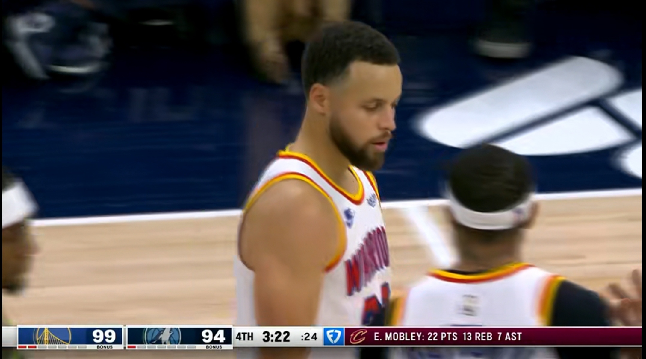 勇士客场大胜森林狼，继续胜利