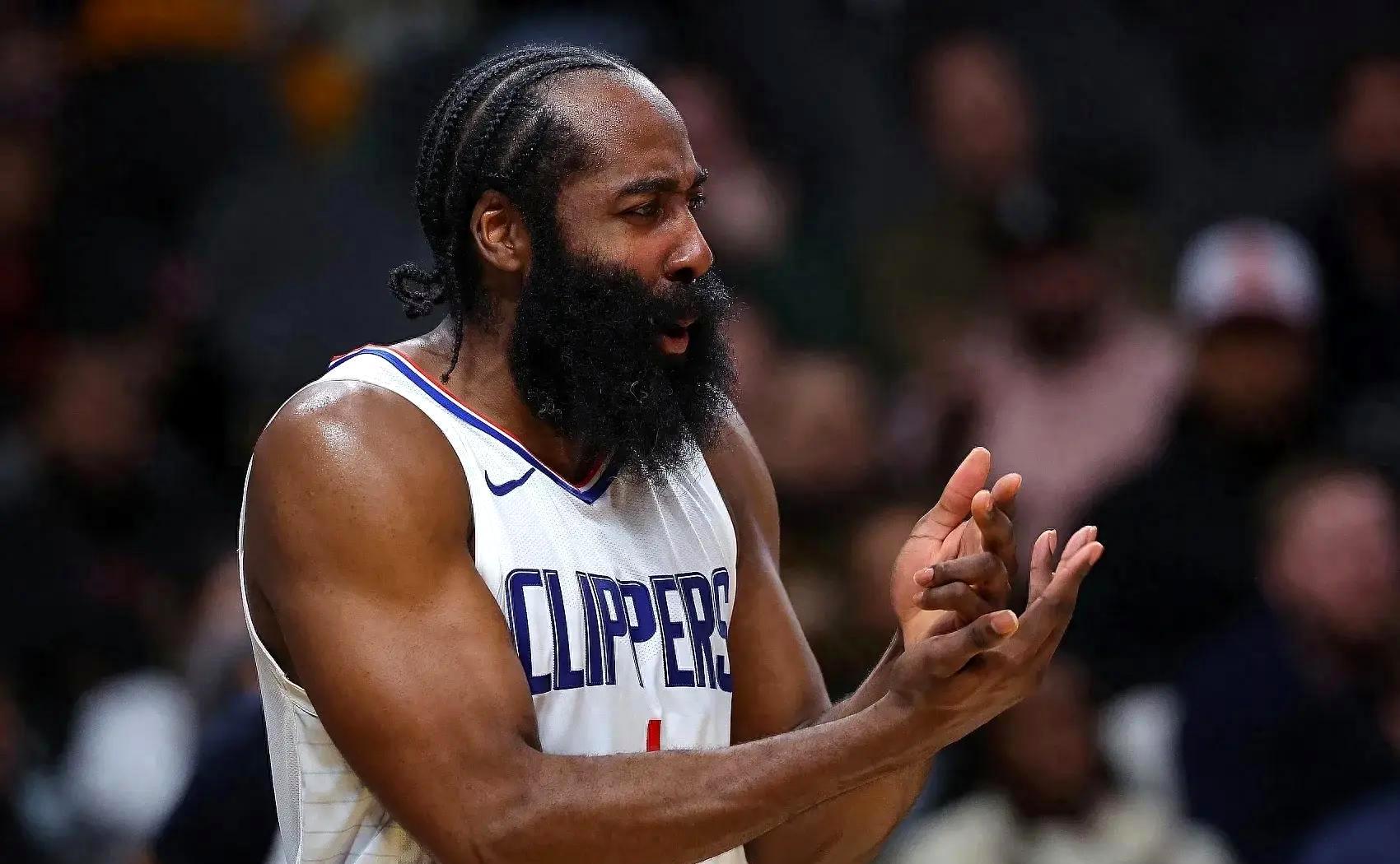 快船战胜勇士，豪取连胜