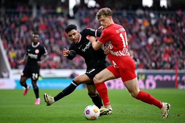 拜仁慕尼黑胜弗赖堡，继续保持德甲榜首位置